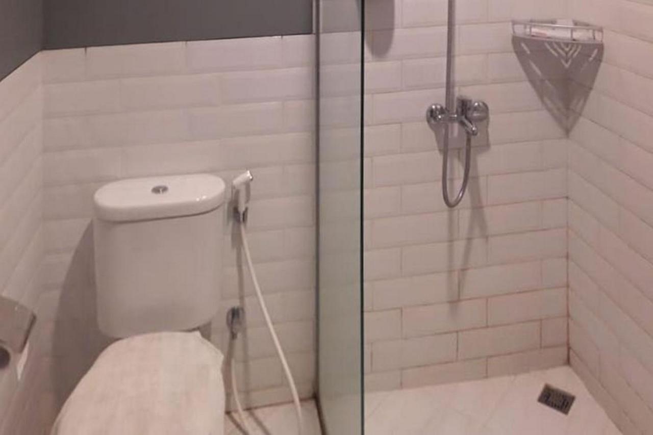 Reddoorz Plus @ Doorman Guest House Bandung Ngoại thất bức ảnh